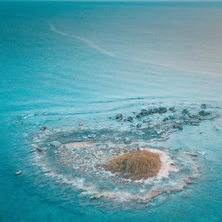 Sunrise Порто-Чезарео