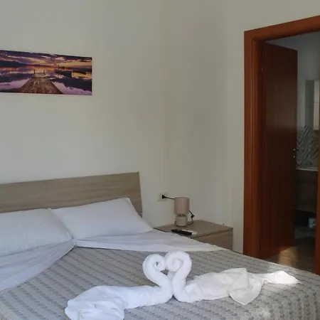 Sunrise Oda ve Kahvaltı Porto Cesareo