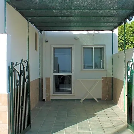 Sunrise Bed & Breakfast 4*