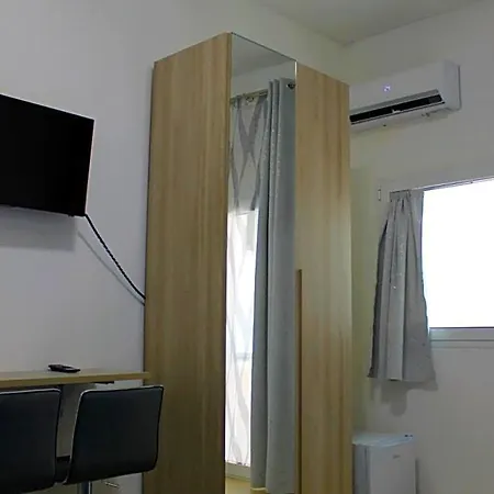 Sunrise Bed & Breakfast 4*