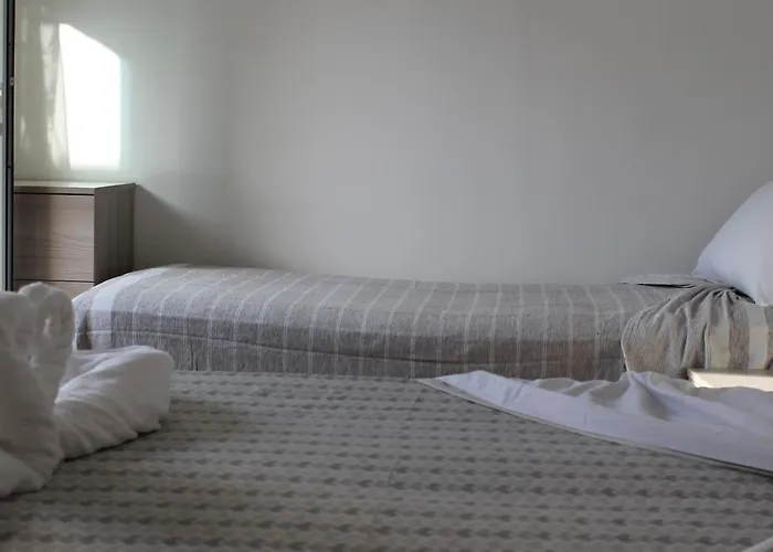 לינה וארוחת בוקר Sunrise