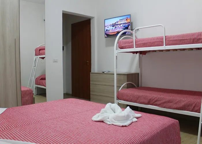 לינה וארוחת בוקר Sunrise פורטו צ'זראו